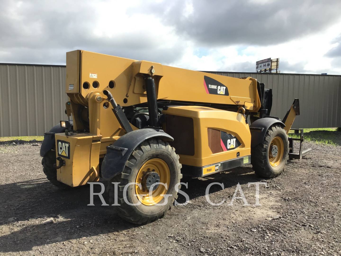 2015 Caterpillar TL1055C TeleHandler