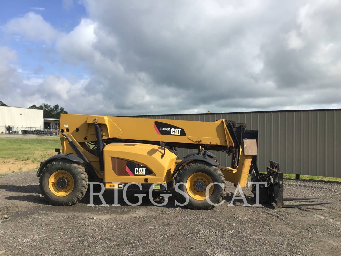 2015 Caterpillar TL1055C TeleHandler