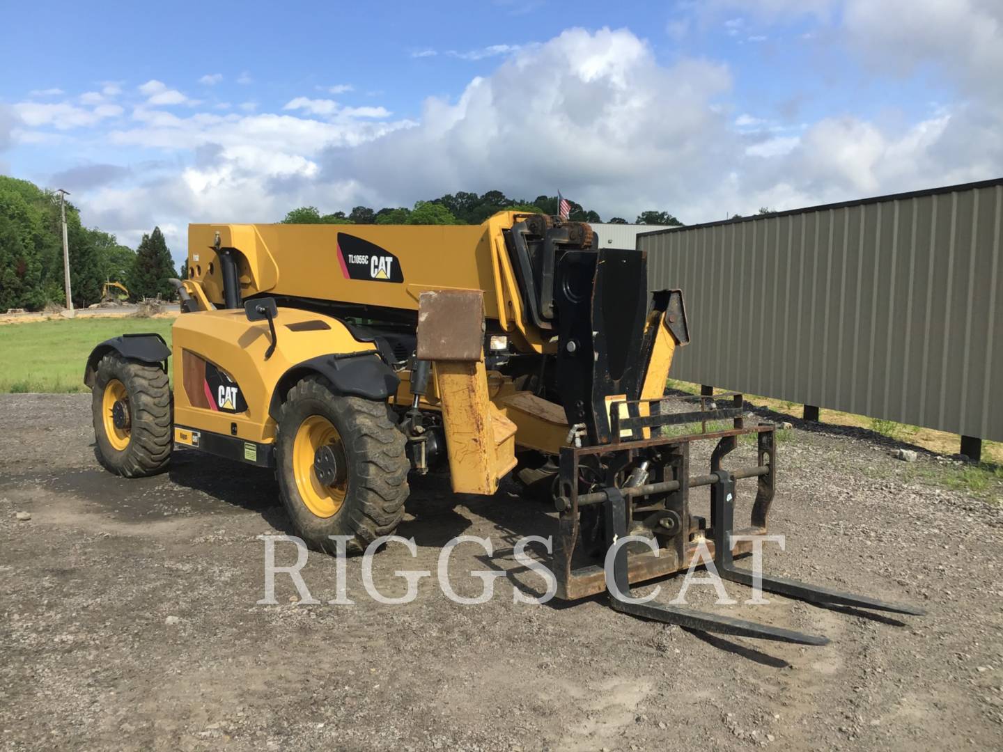 2015 Caterpillar TL1055C TeleHandler