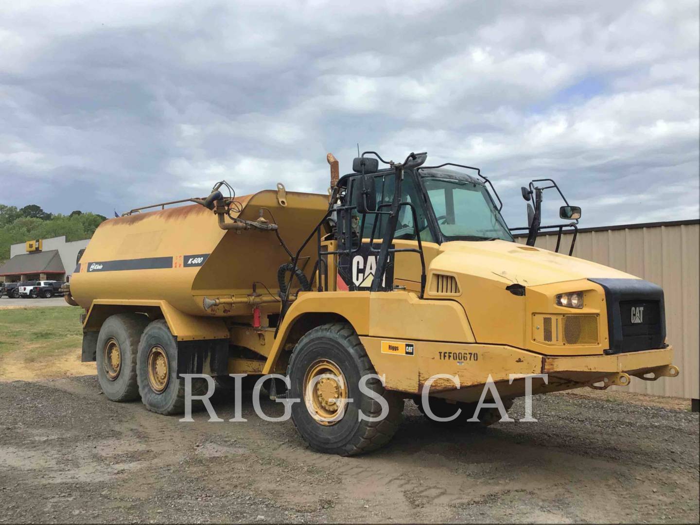 2015 Caterpillar 730C WT Water Truck