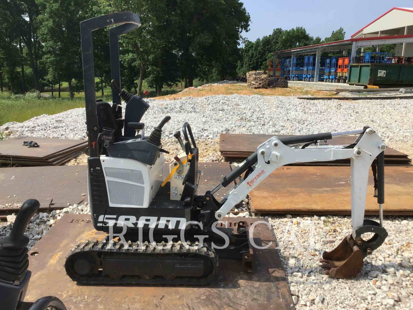 2016 Bobcat 418 Excavator