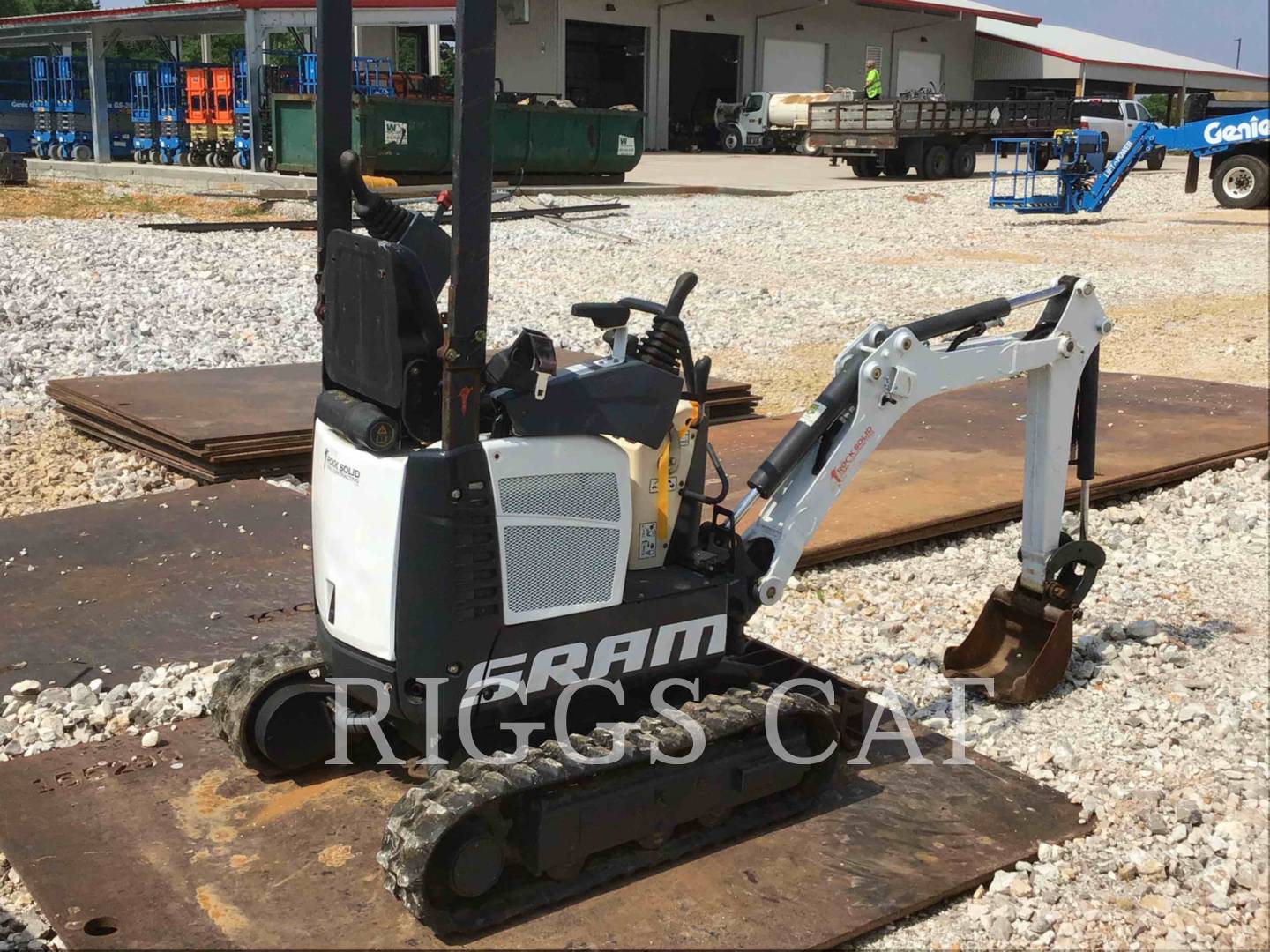 2016 Bobcat 418 Excavator