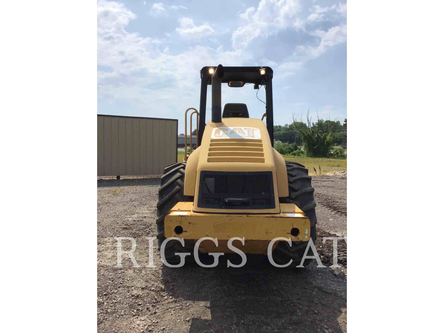 2007 Caterpillar CP563E Compactor