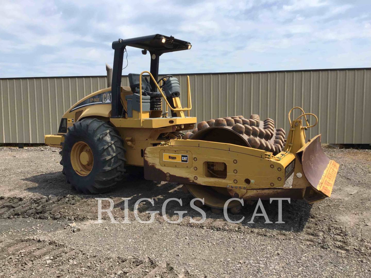 2007 Caterpillar CP563E Compactor