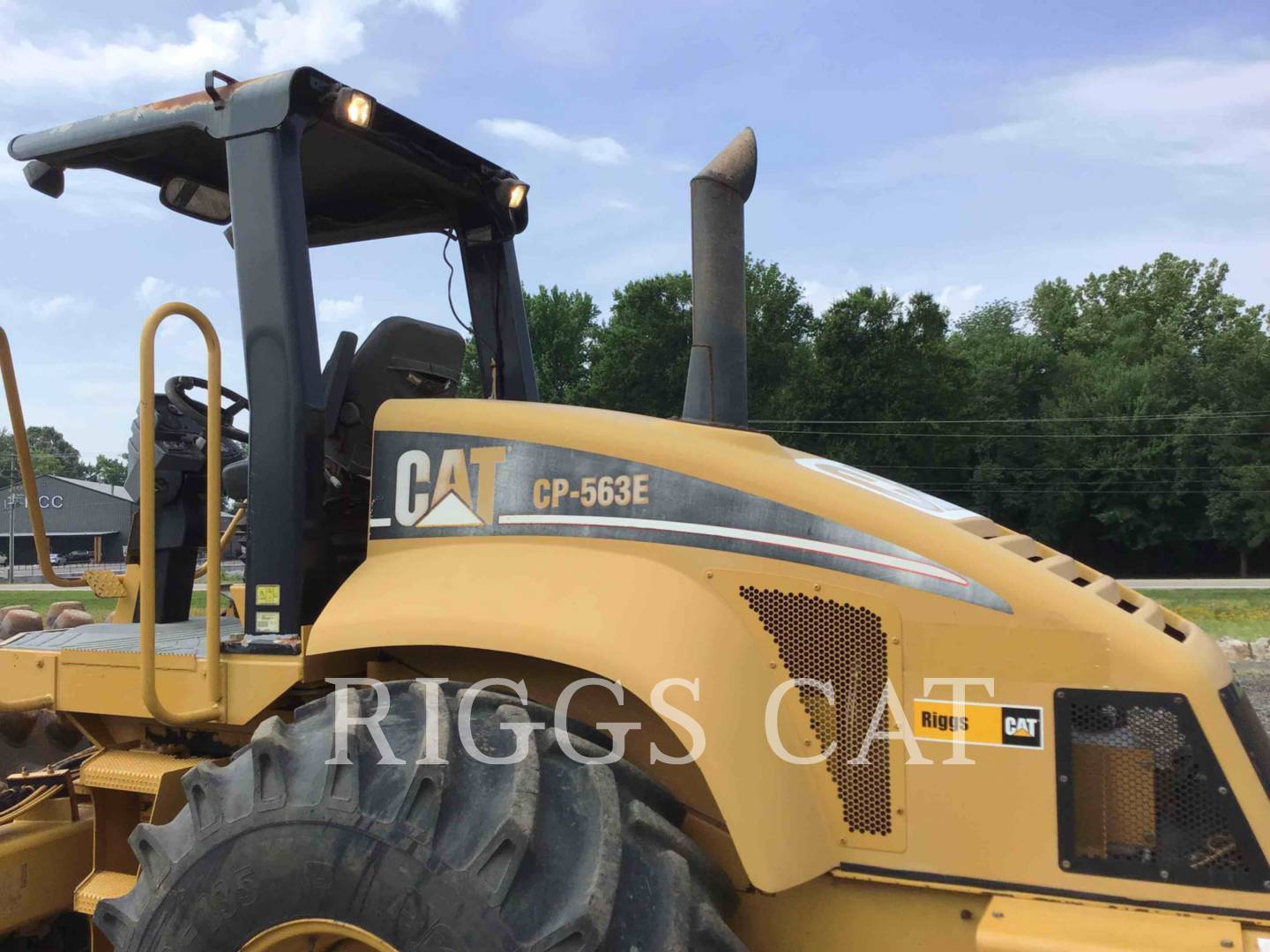 2007 Caterpillar CP563E Compactor