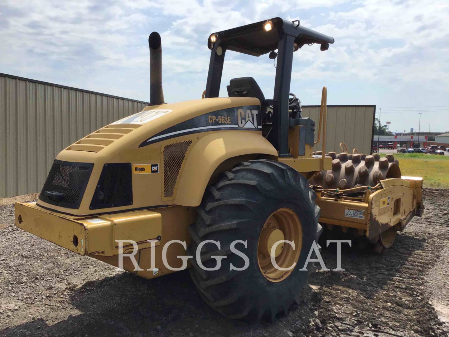 2007 Caterpillar CP563E Compactor