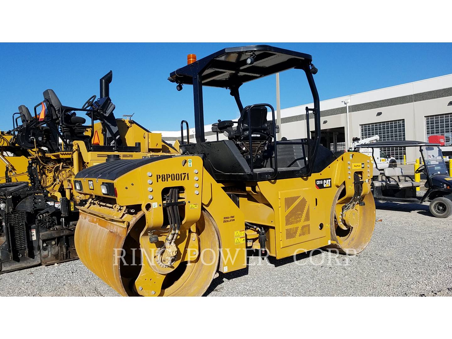 2017 Caterpillar CB10 Vibratory Double