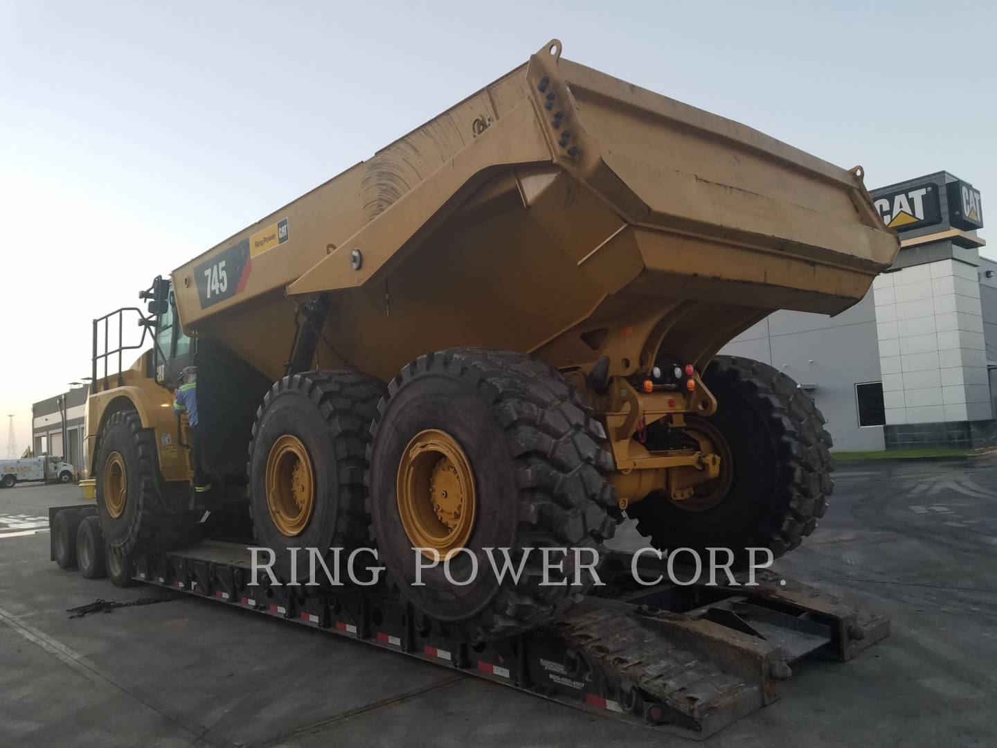 2018 Caterpillar 745TG Articulated Truck