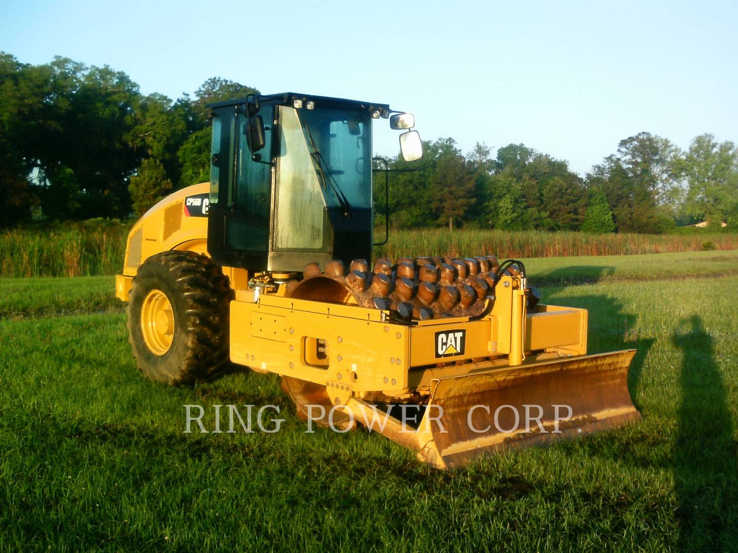 2018 Caterpillar CP56BCAB Vibratory Double