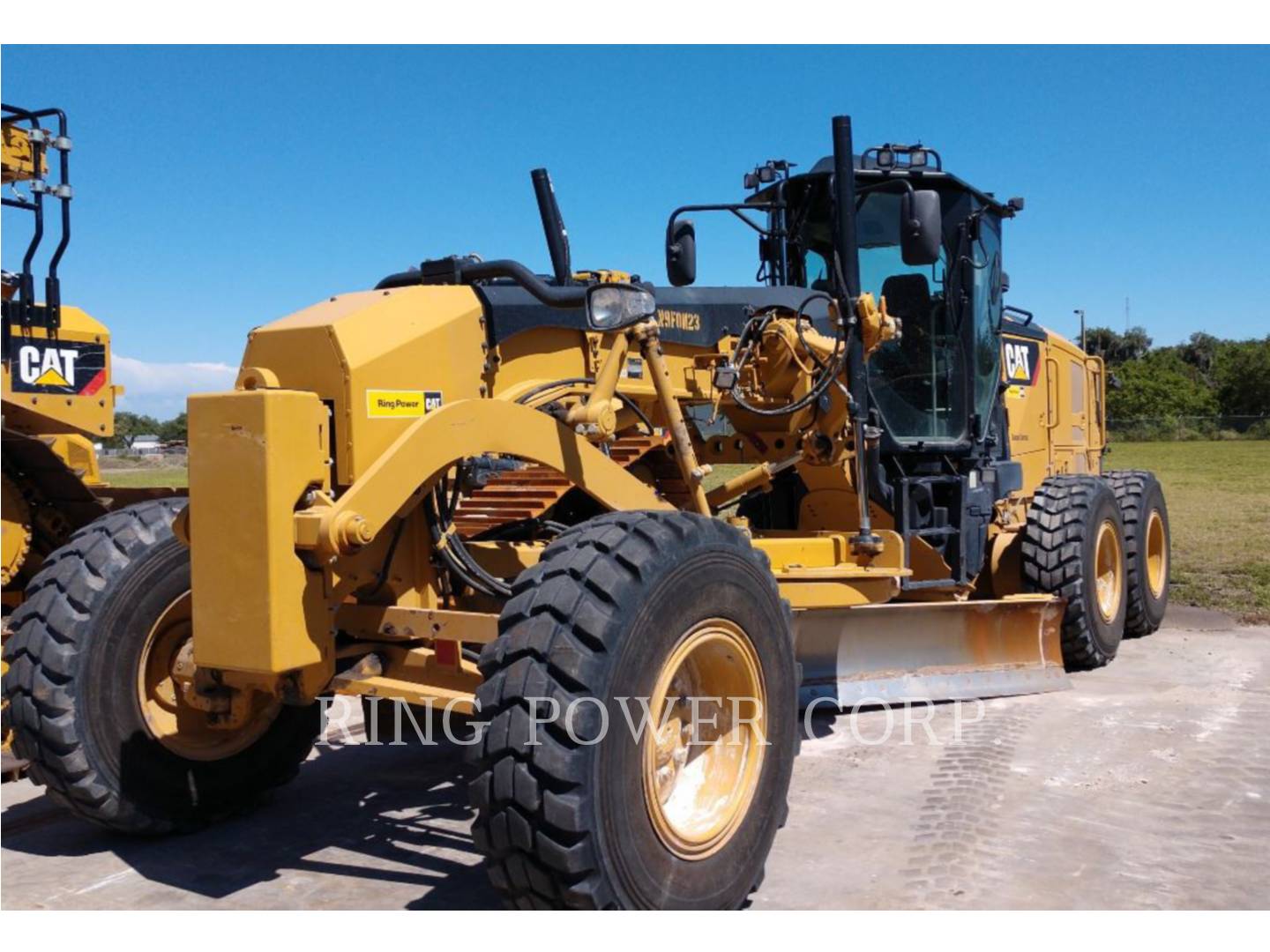 2019 Caterpillar 12M3 CS Grader - Road