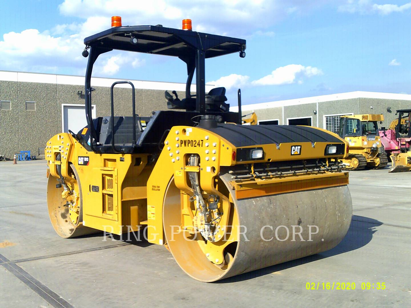 2019 Caterpillar CB13 OSC Vibratory Double