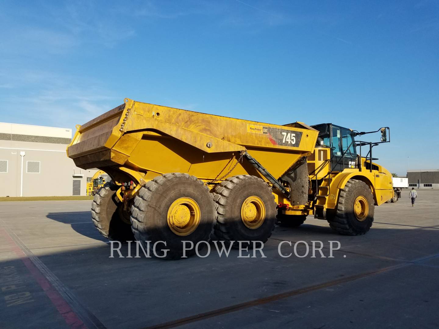 2019 Caterpillar 745 Articulated Truck