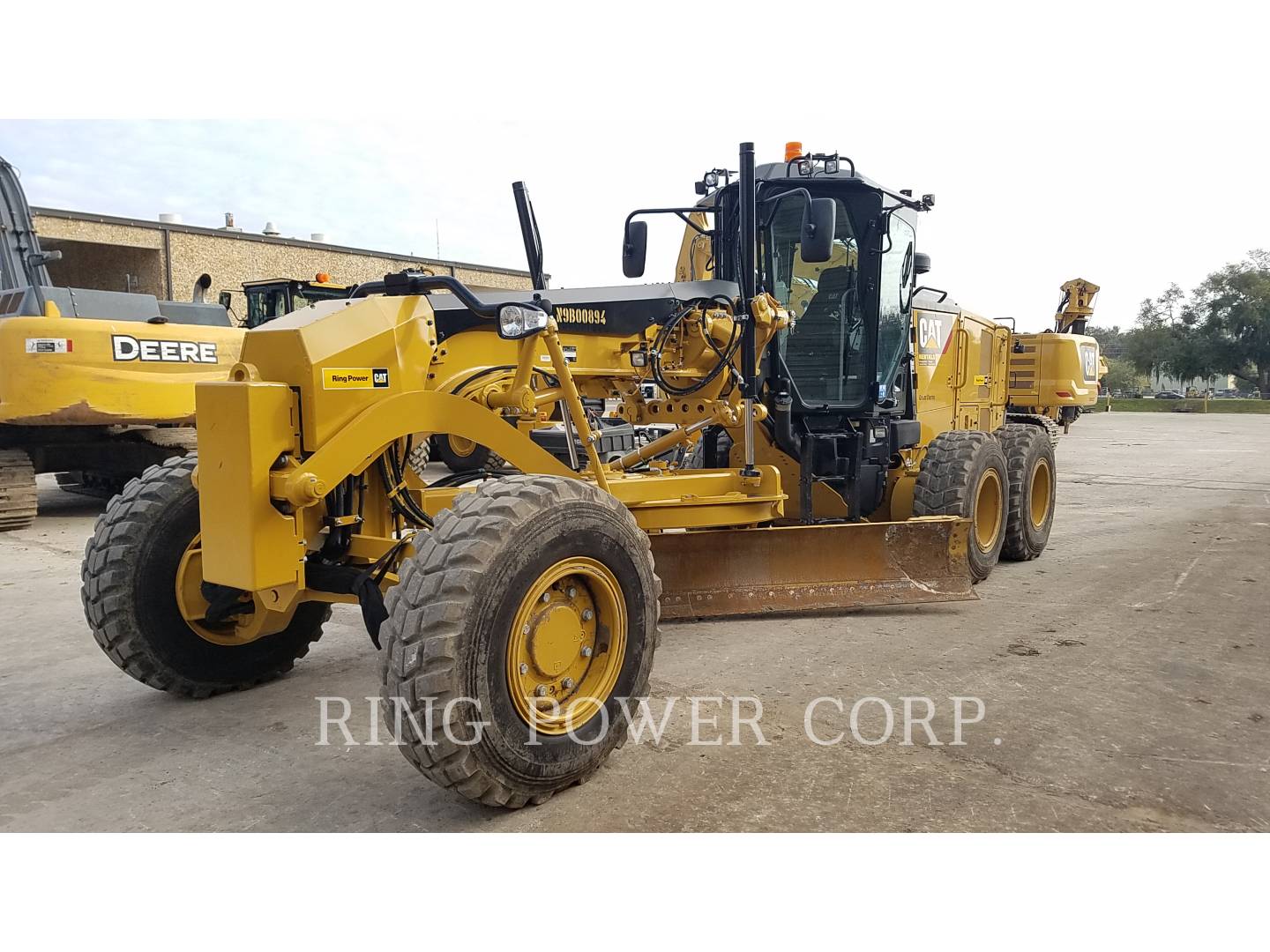 2019 Caterpillar 12M3AWD CS Grader - Road