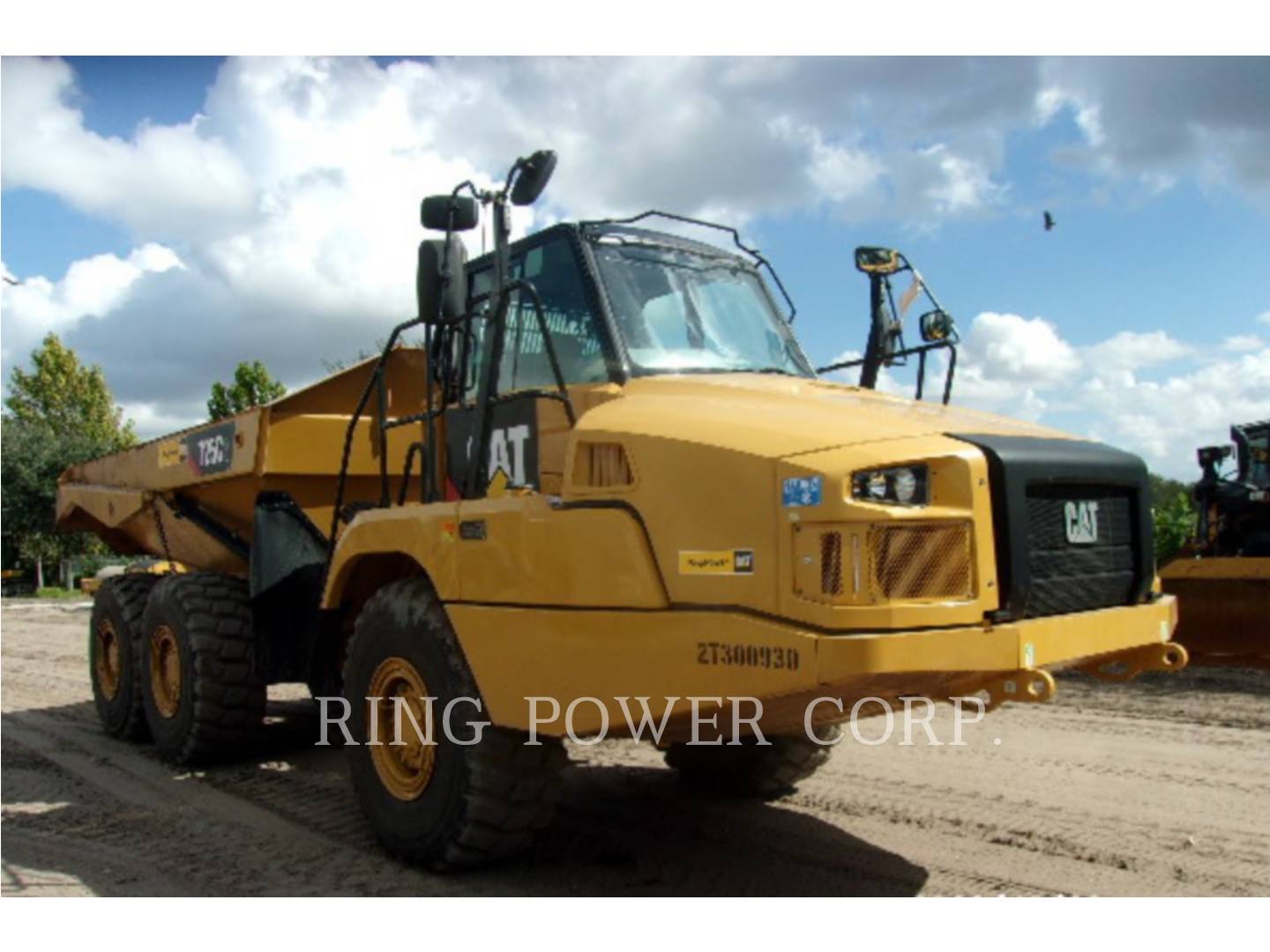 2019 Caterpillar 725C2TG Articulated Truck