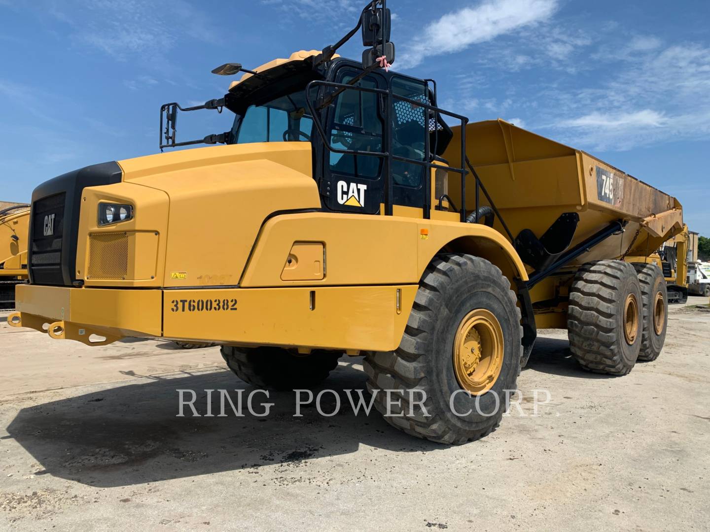 2018 Caterpillar 745TG Articulated Truck