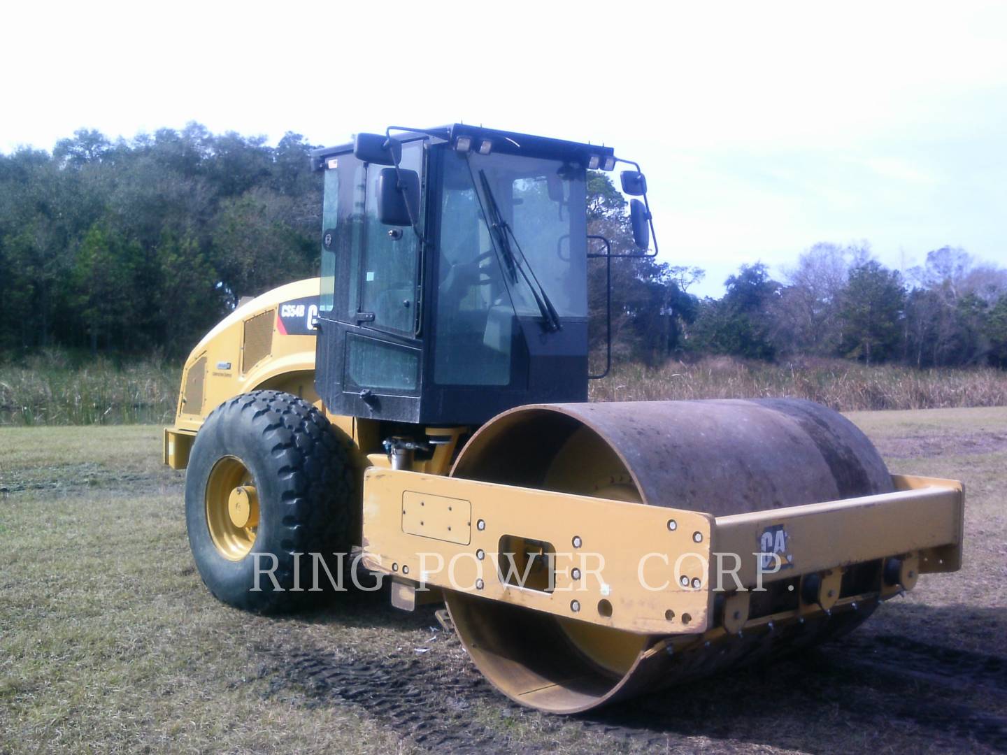 2017 Caterpillar CS54BCAB Vibratory Double