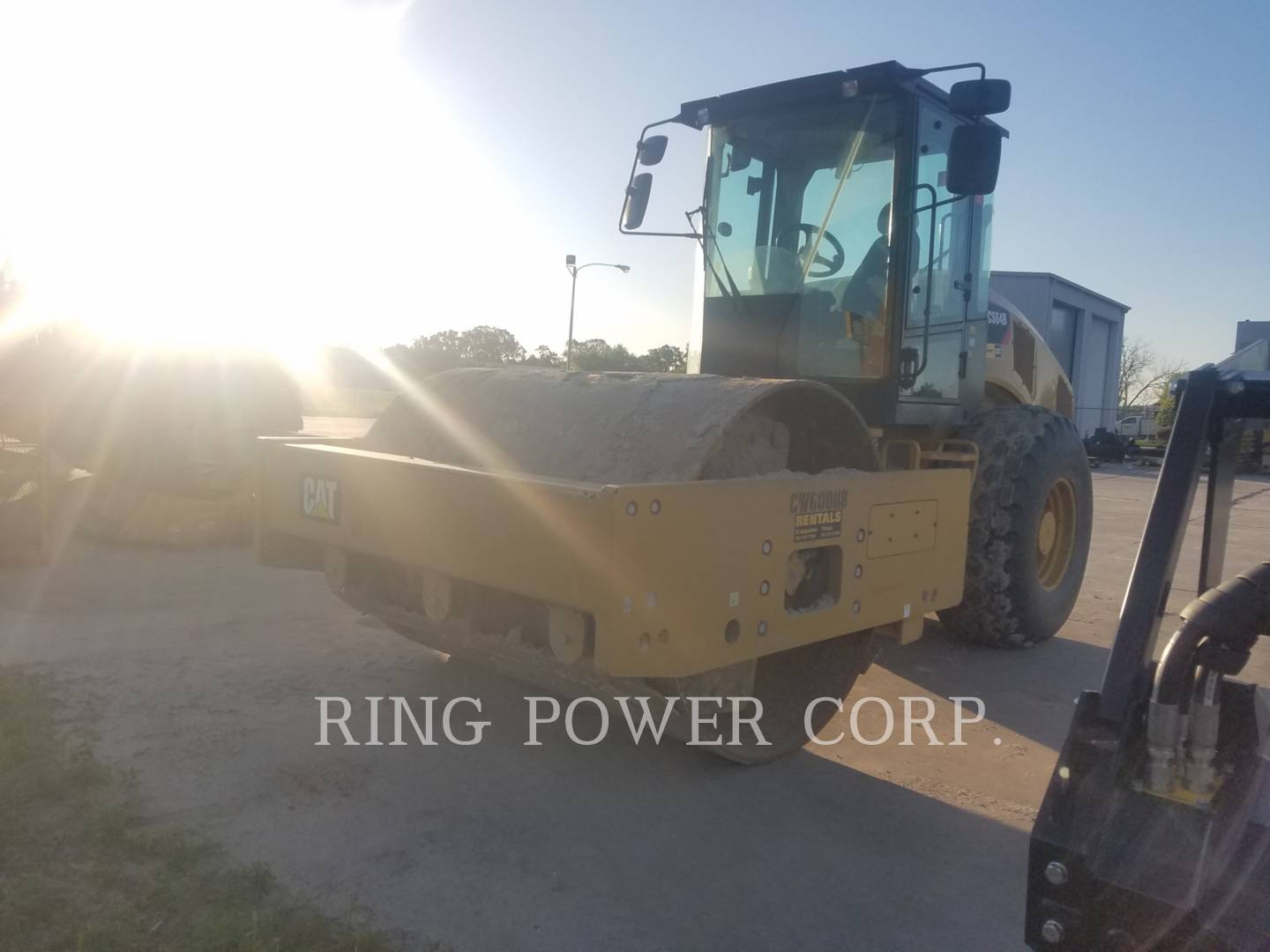 2019 Caterpillar CS64BCAB Vibratory Double