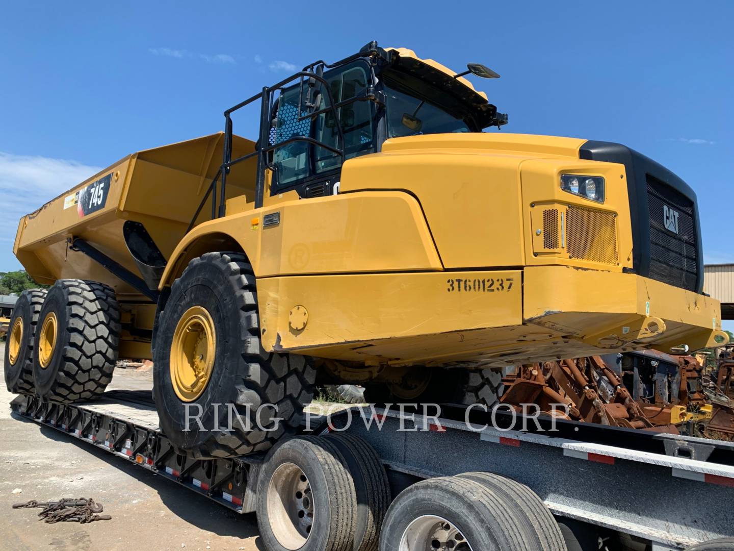 2019 Caterpillar 745 Articulated Truck