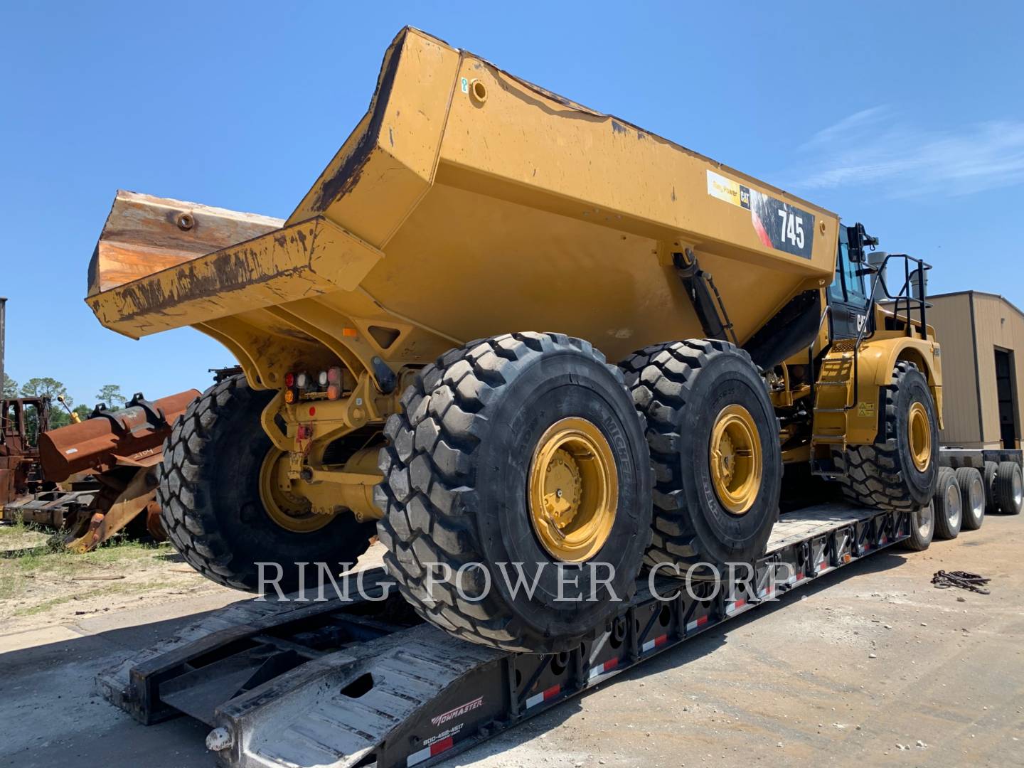 2019 Caterpillar 745 Articulated Truck