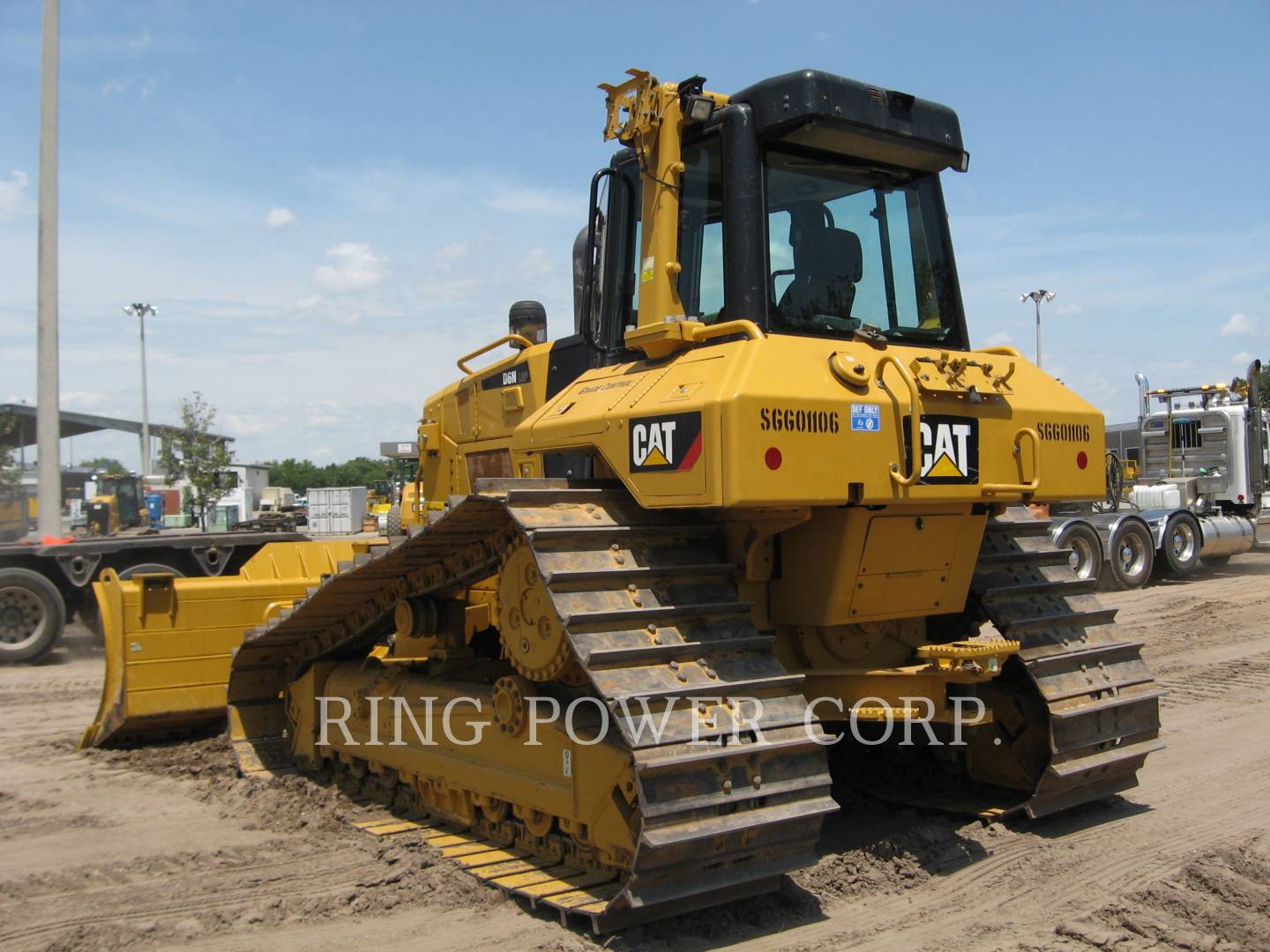 2020 Caterpillar 326 Excavator