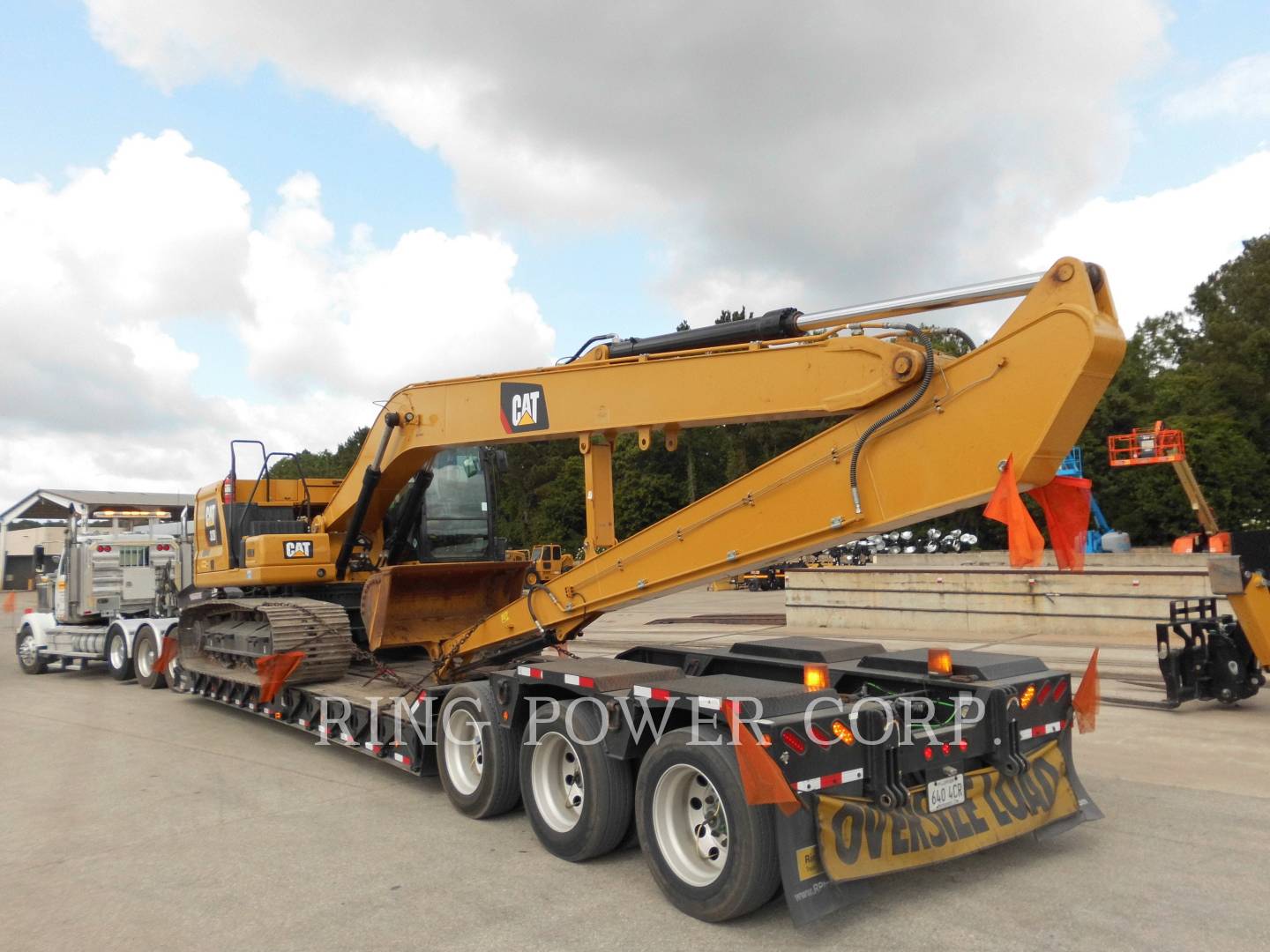 2019 Caterpillar 320LONG Excavator