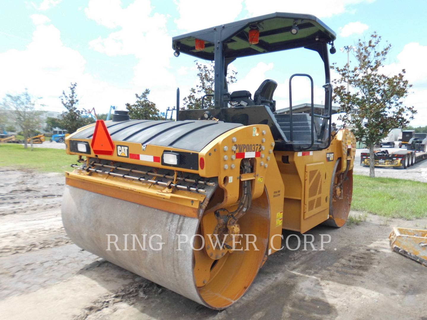 2019 Caterpillar CB13 OSC Vibratory Double