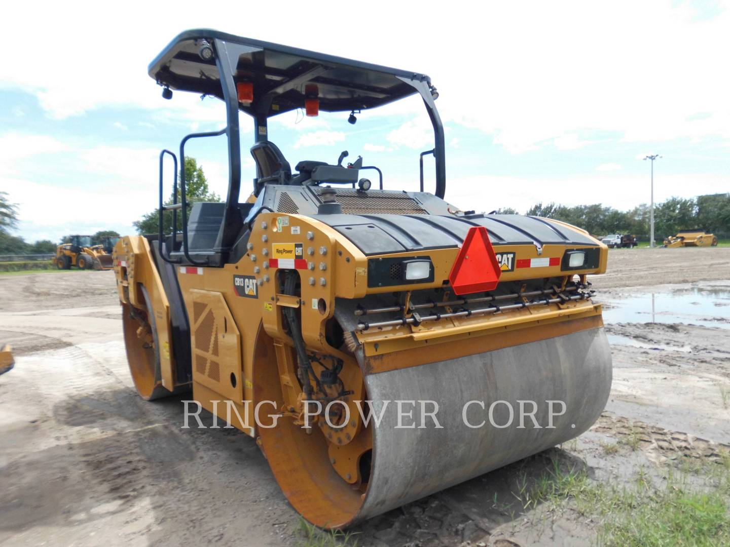 2019 Caterpillar CB13 OSC Vibratory Double