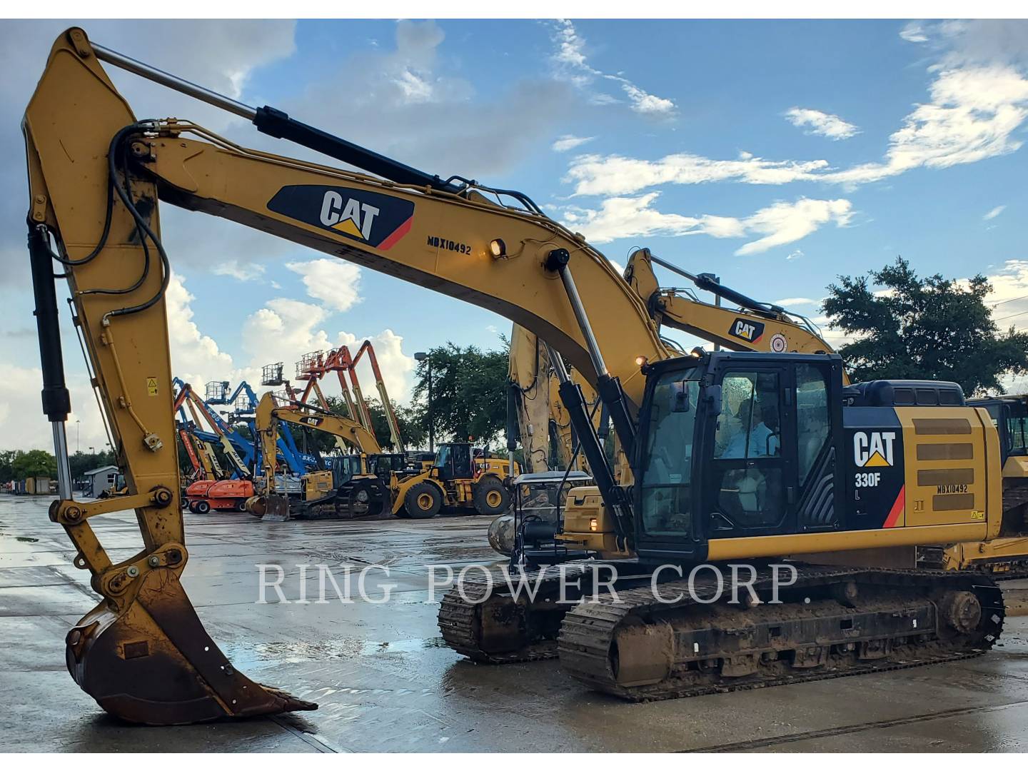 2017 Caterpillar 330FL Excavator