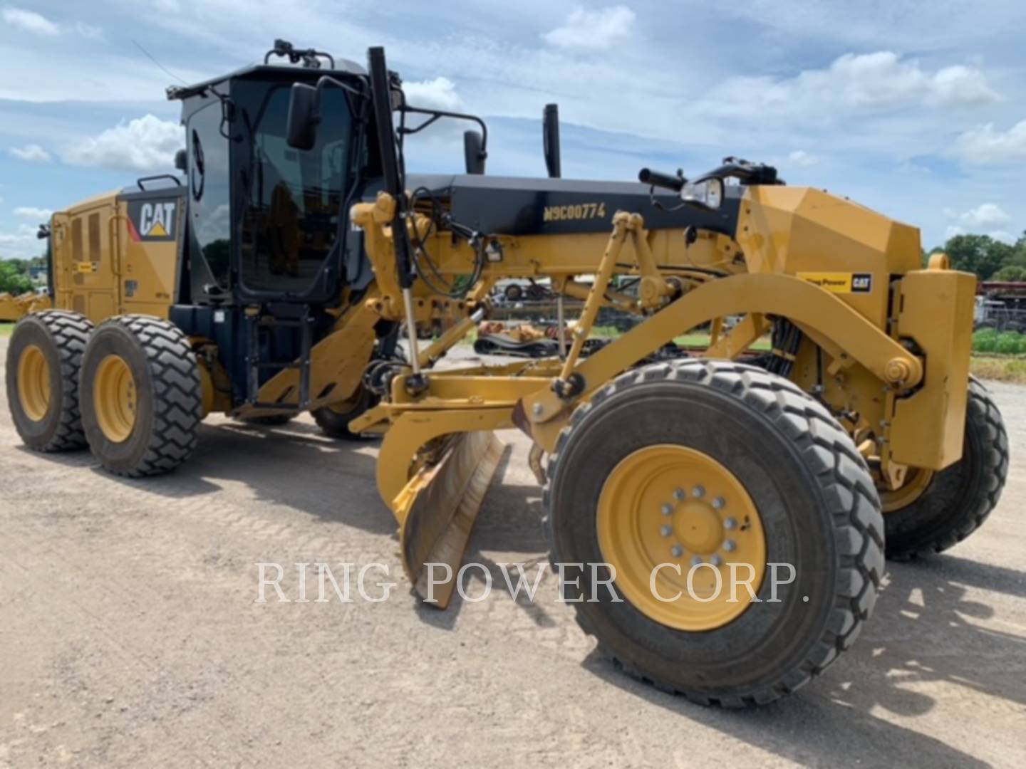 2017 Caterpillar 120M2 Grader - Road