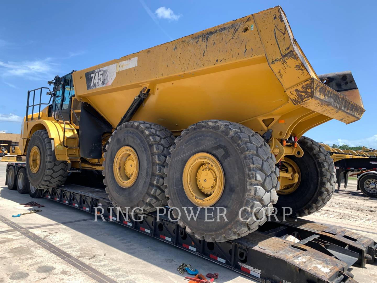 2019 Caterpillar 745 Articulated Truck