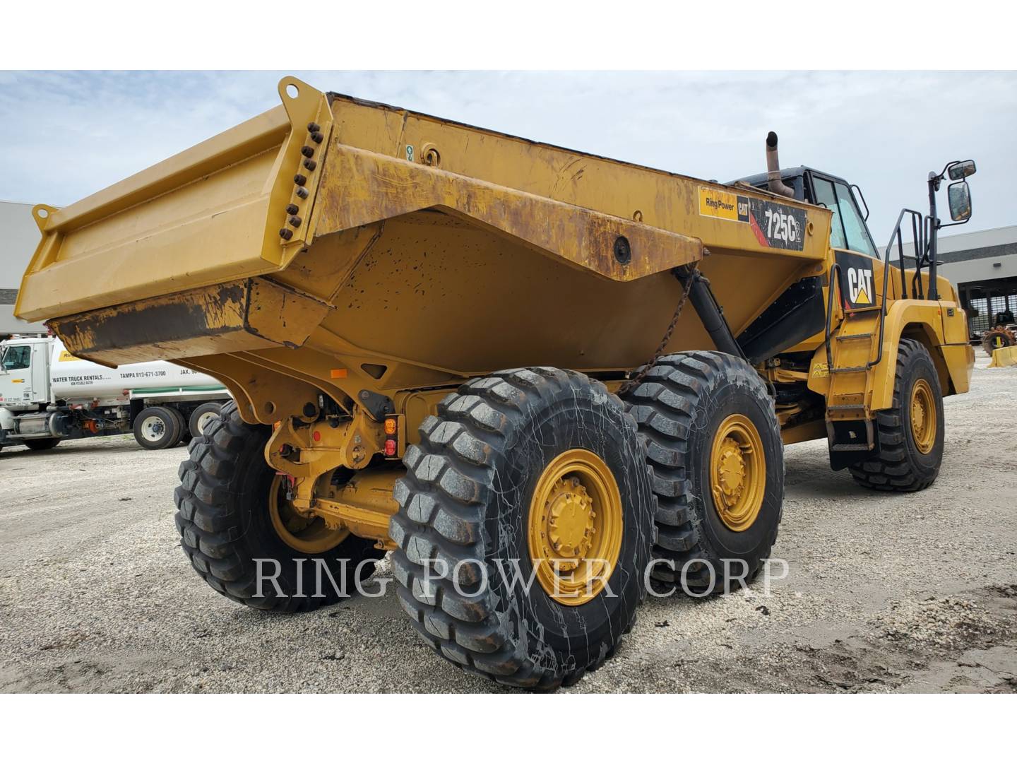 2018 Caterpillar 725C2TG Articulated Truck