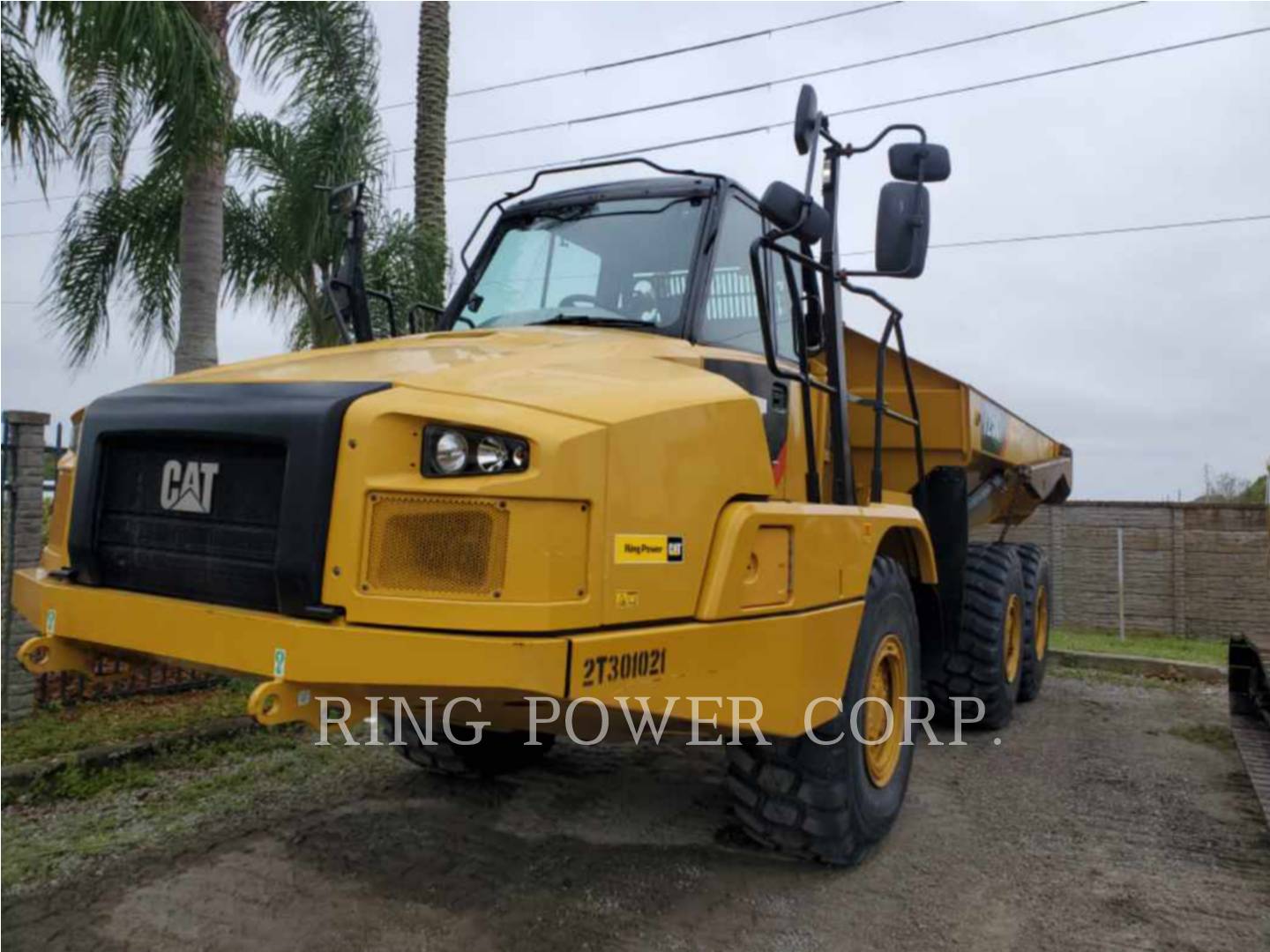 2020 Caterpillar 725C2TG Articulated Truck