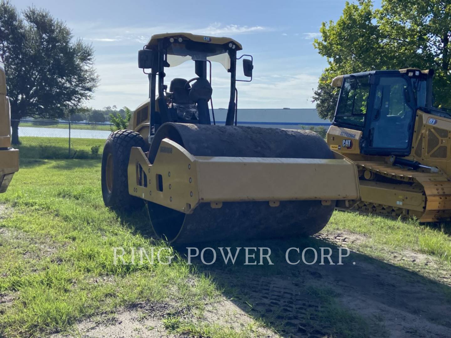 2021 Caterpillar CS10GC Vibratory Double