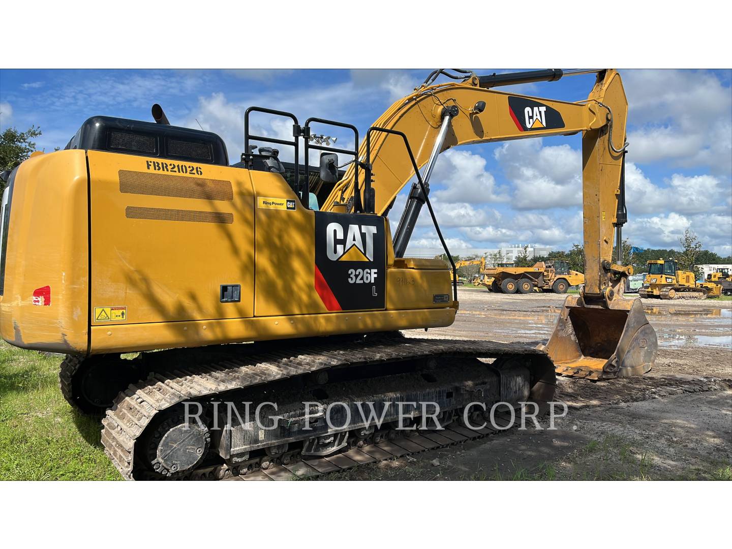 2019 Caterpillar 326FLTHUMB Excavator