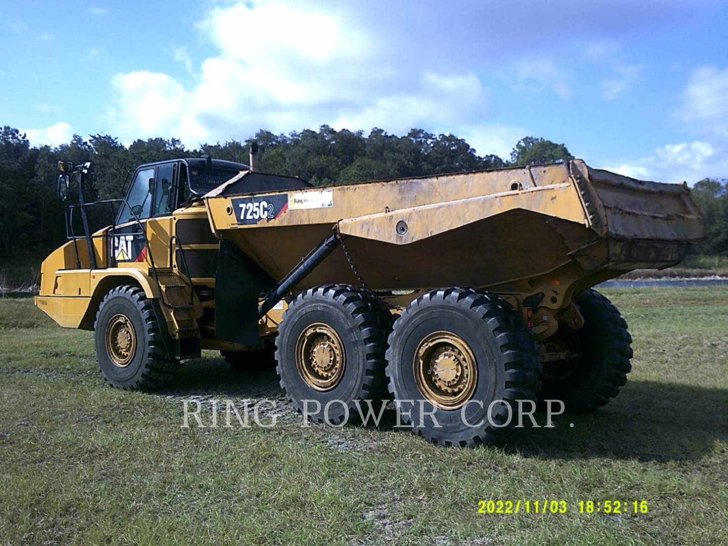 2020 Caterpillar 725C2TG Articulated Truck