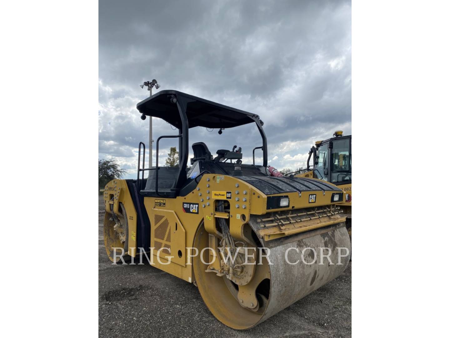 2019 Caterpillar CB13 OSC Vibratory Double