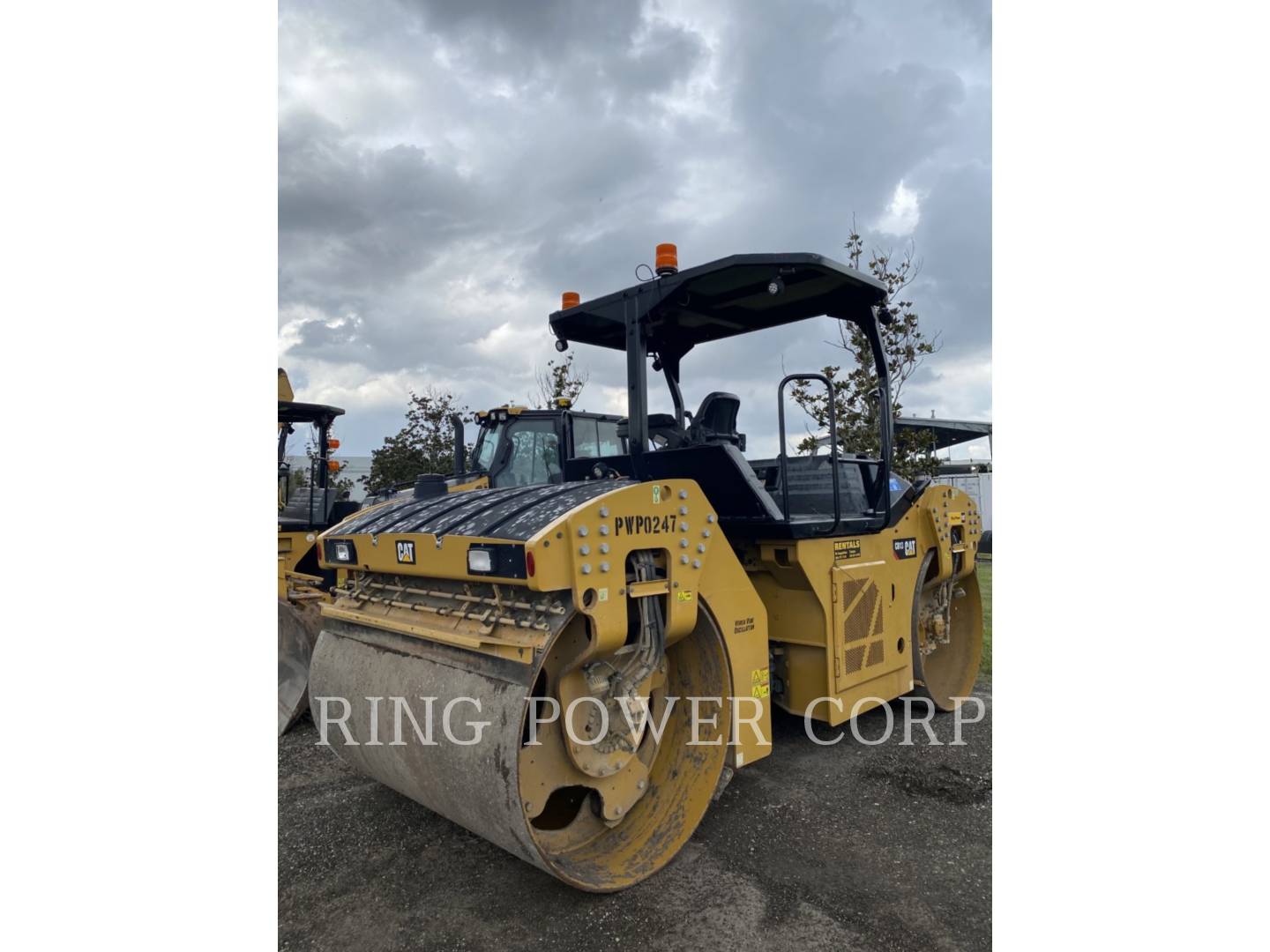 2019 Caterpillar CB13 OSC Vibratory Double