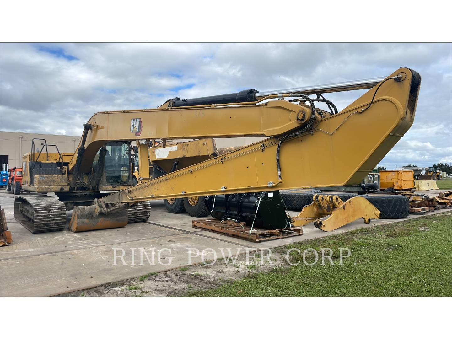 2021 Caterpillar 326LONG Excavator