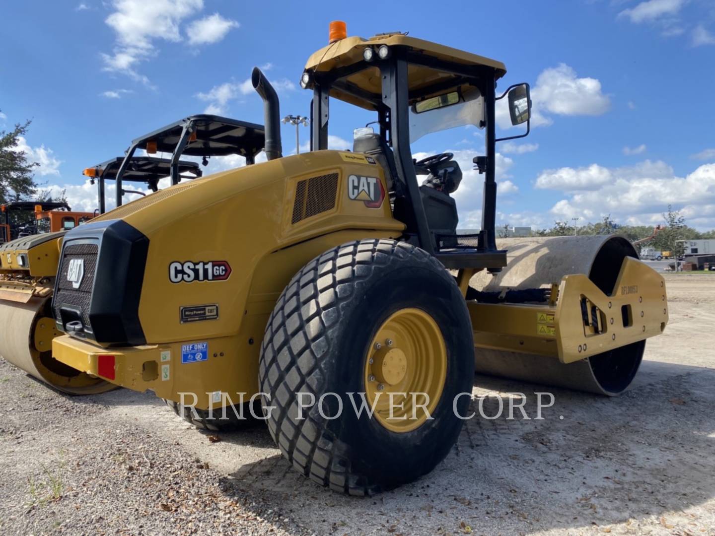 2021 Caterpillar CS11GC Vibratory Double