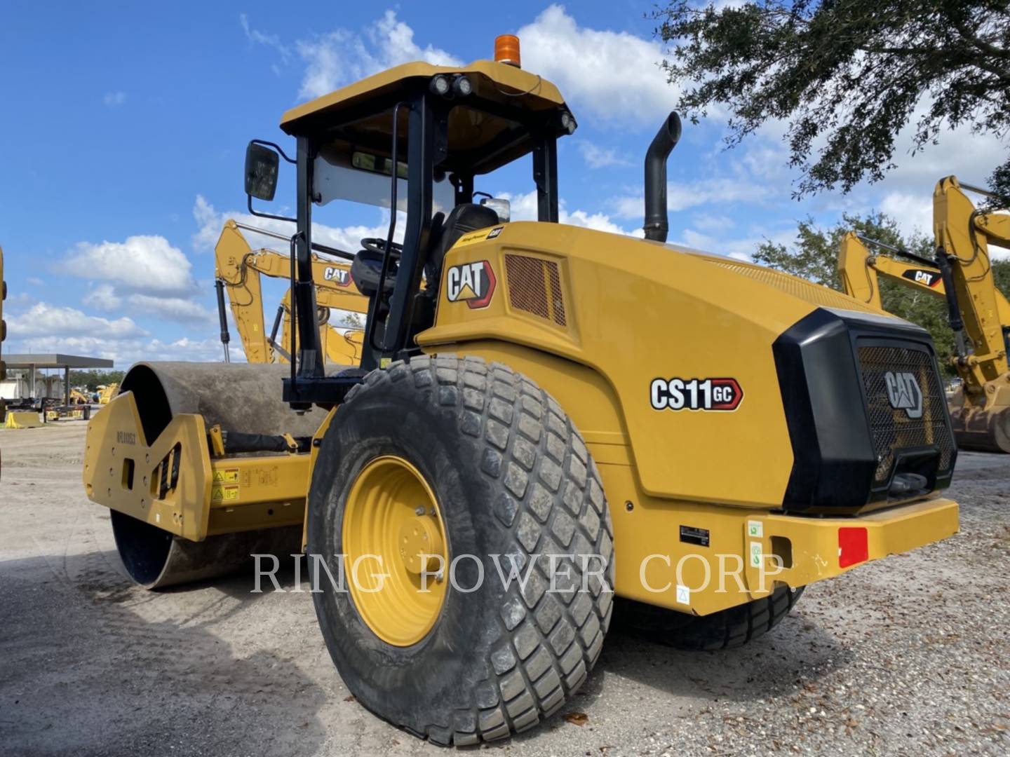 2021 Caterpillar CS11GC Vibratory Double