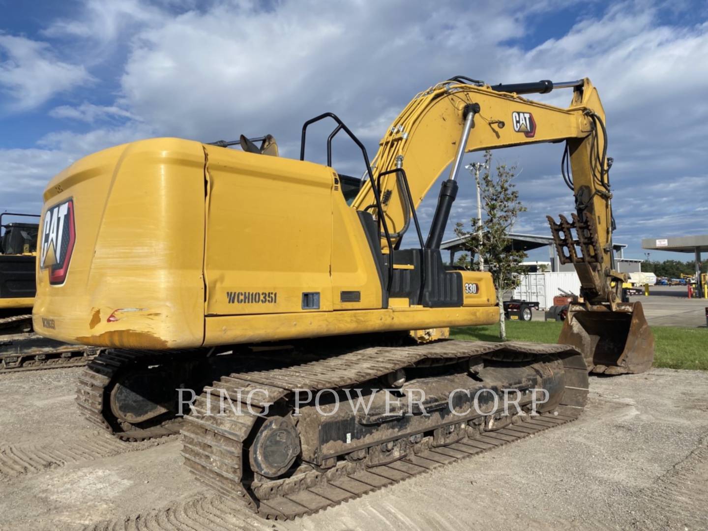 2020 Caterpillar 330HYDTHUM Excavator