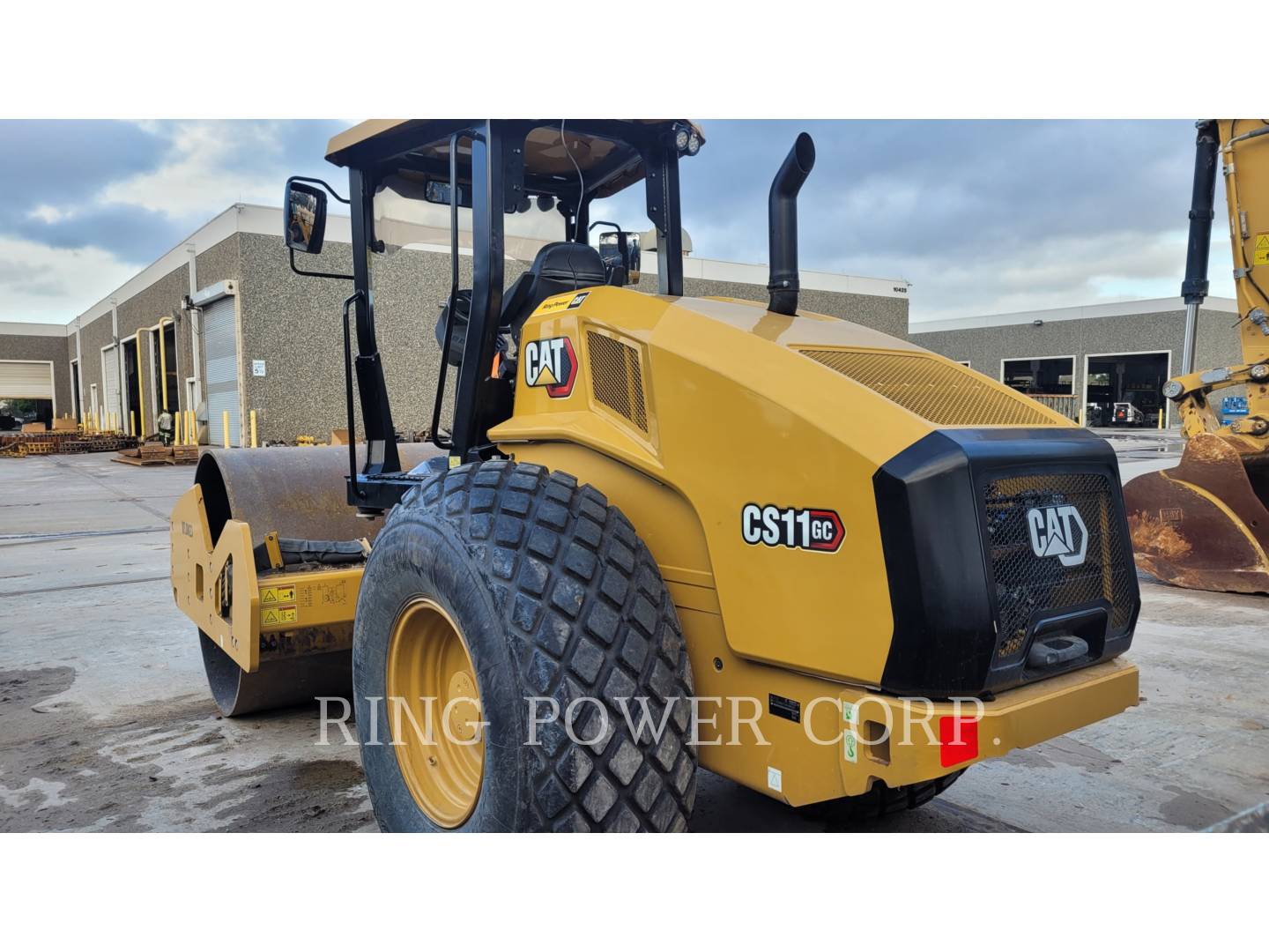 2021 Caterpillar CS11GC Vibratory Double