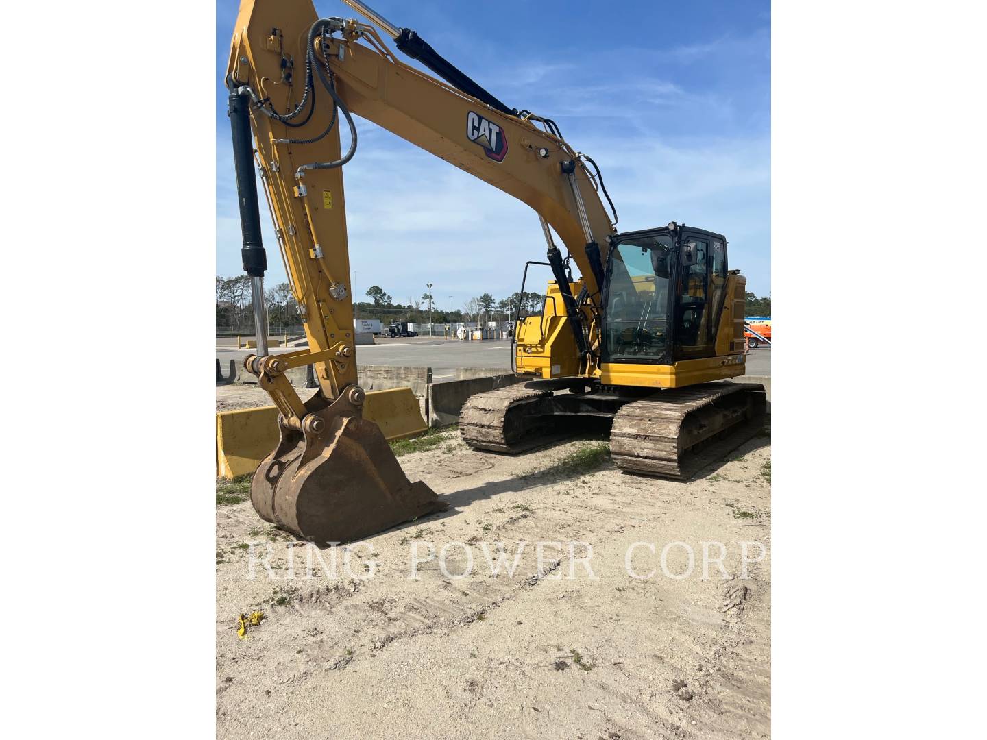 2021 Caterpillar 325 Excavator