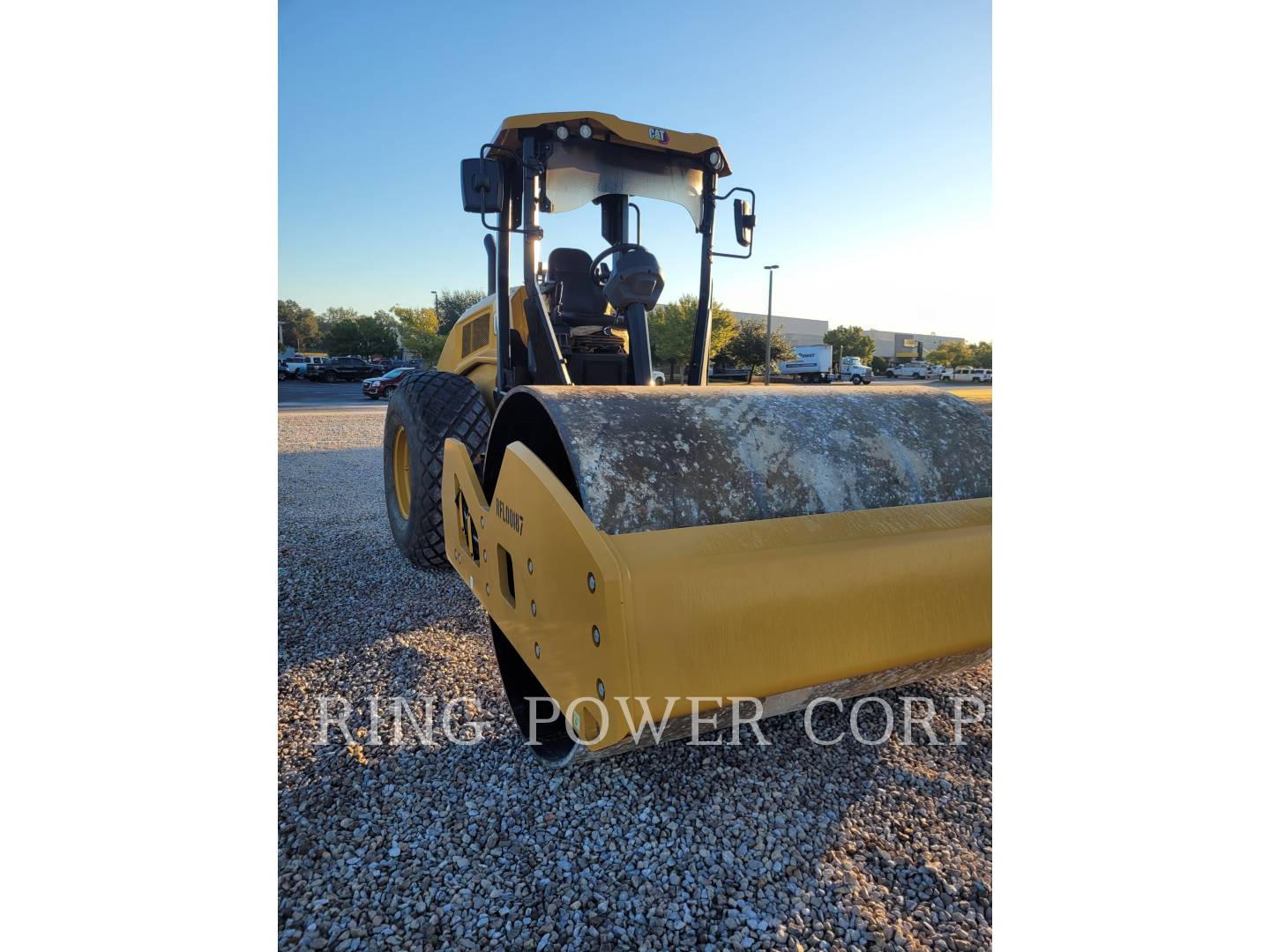 2022 Caterpillar CS11GC Vibratory Double