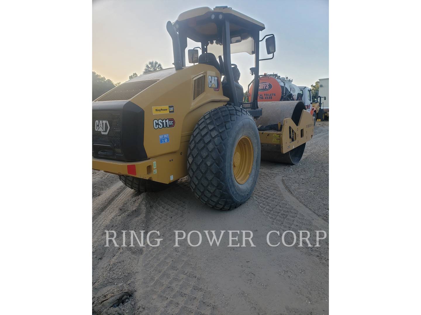 2022 Caterpillar CS11GC Vibratory Double