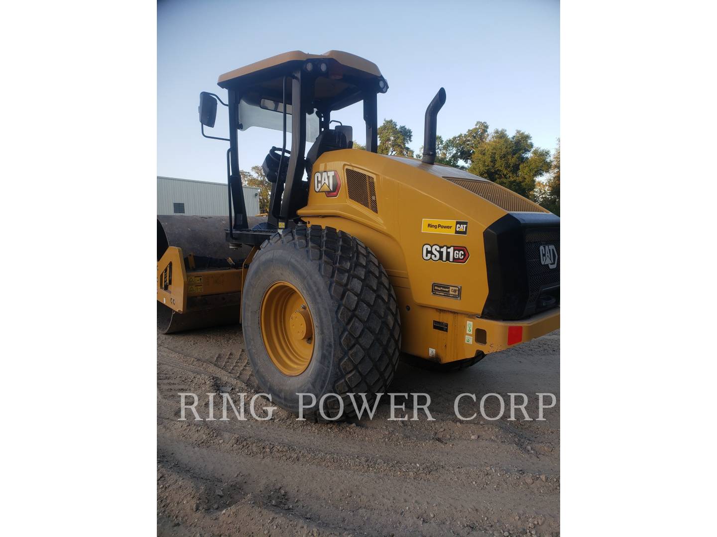 2022 Caterpillar CS11GC Vibratory Double