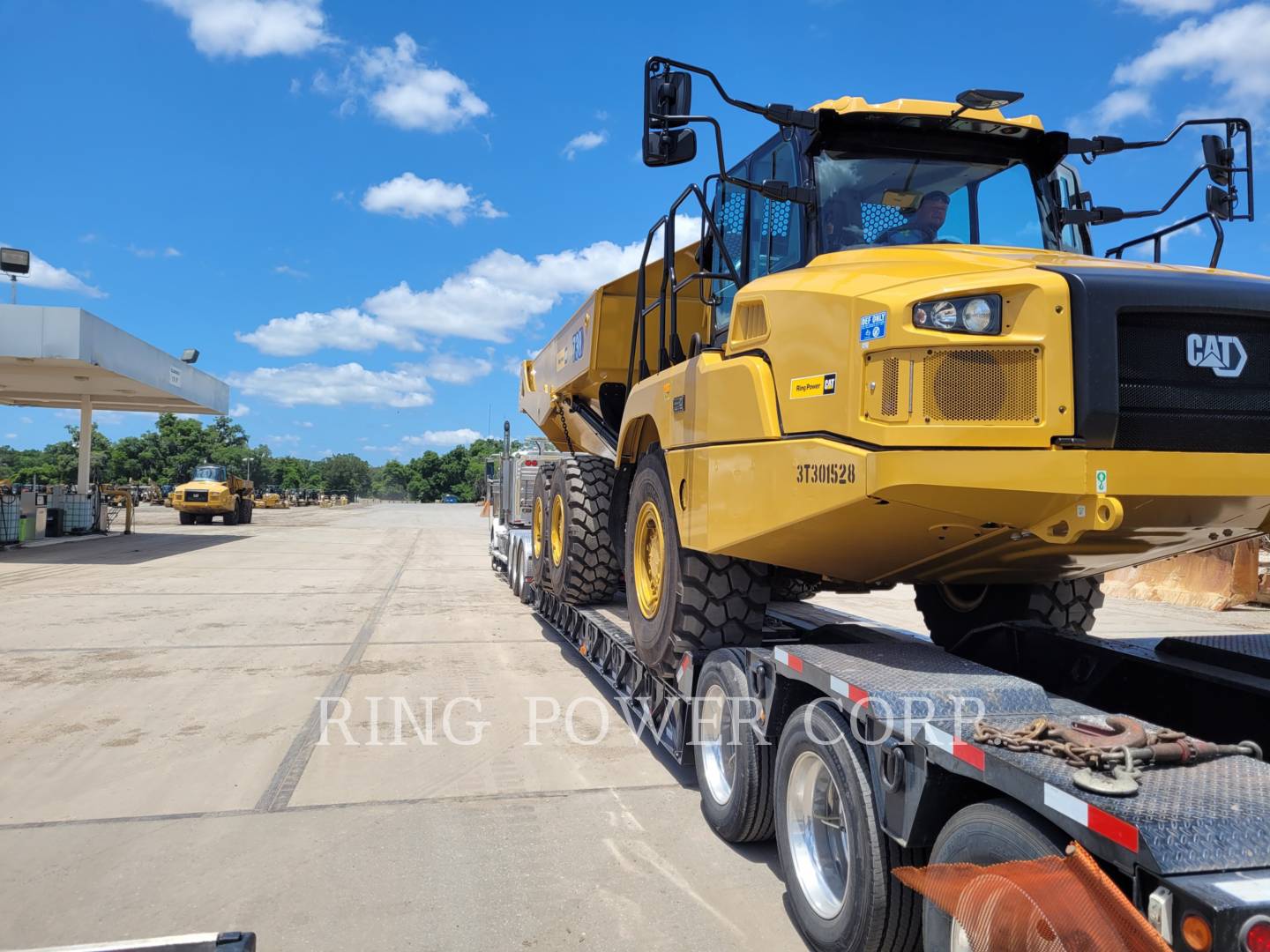 2021 Caterpillar 730 Articulated Truck