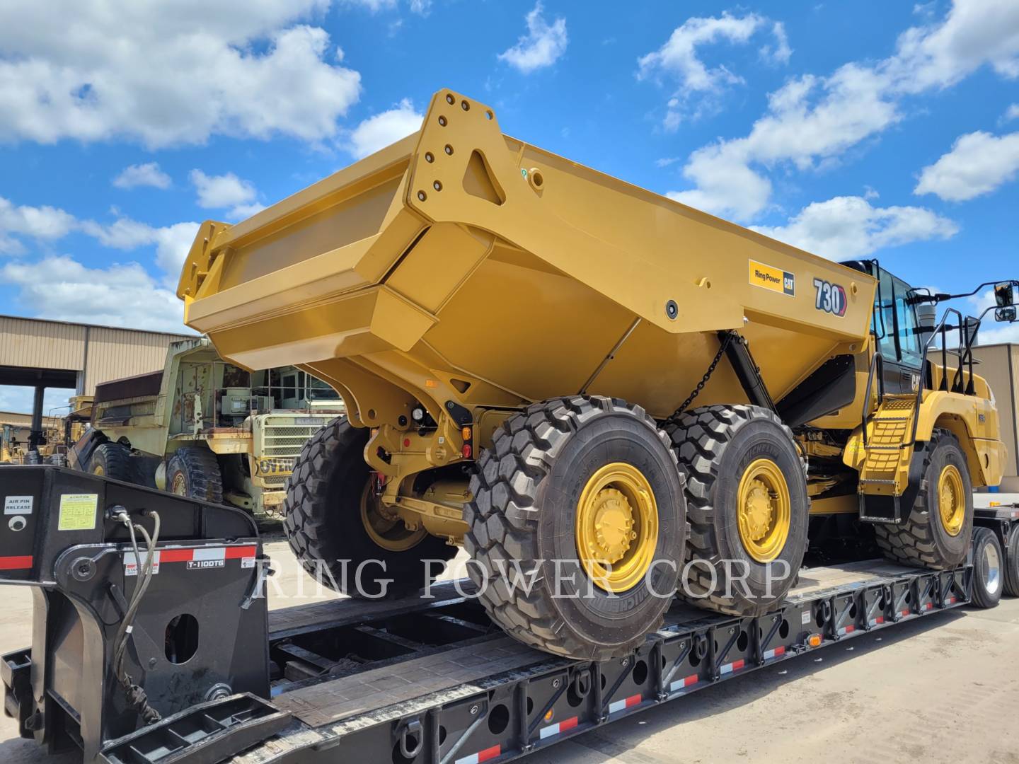 2021 Caterpillar 730 Articulated Truck