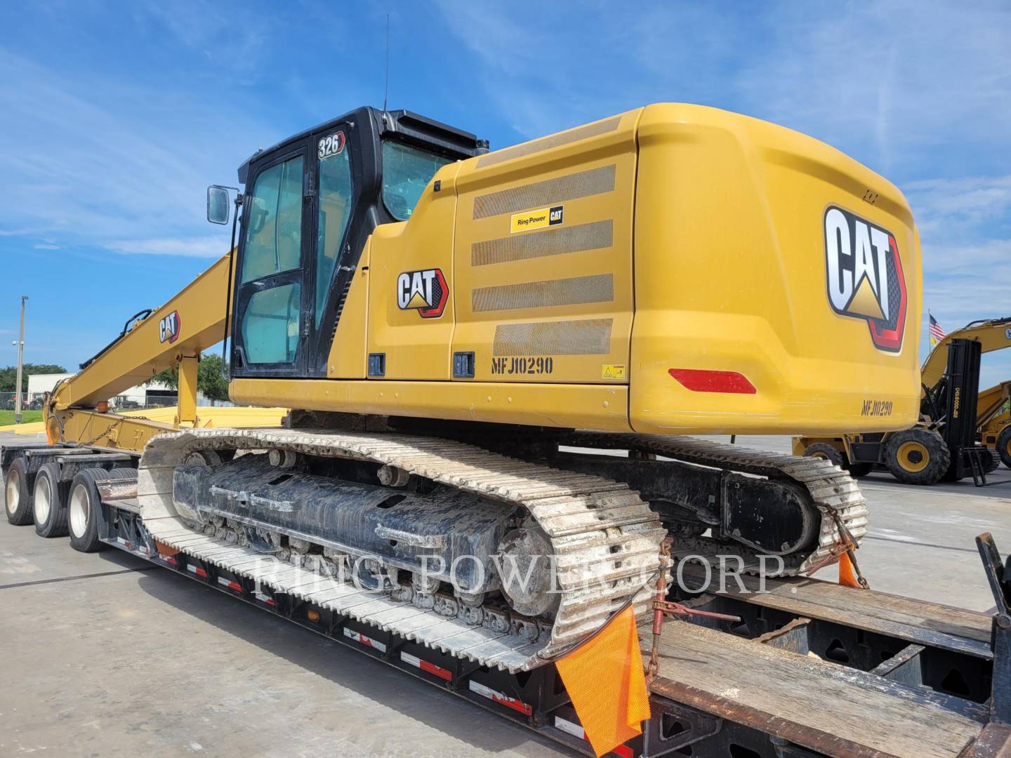 2021 Caterpillar 326LONG Excavator