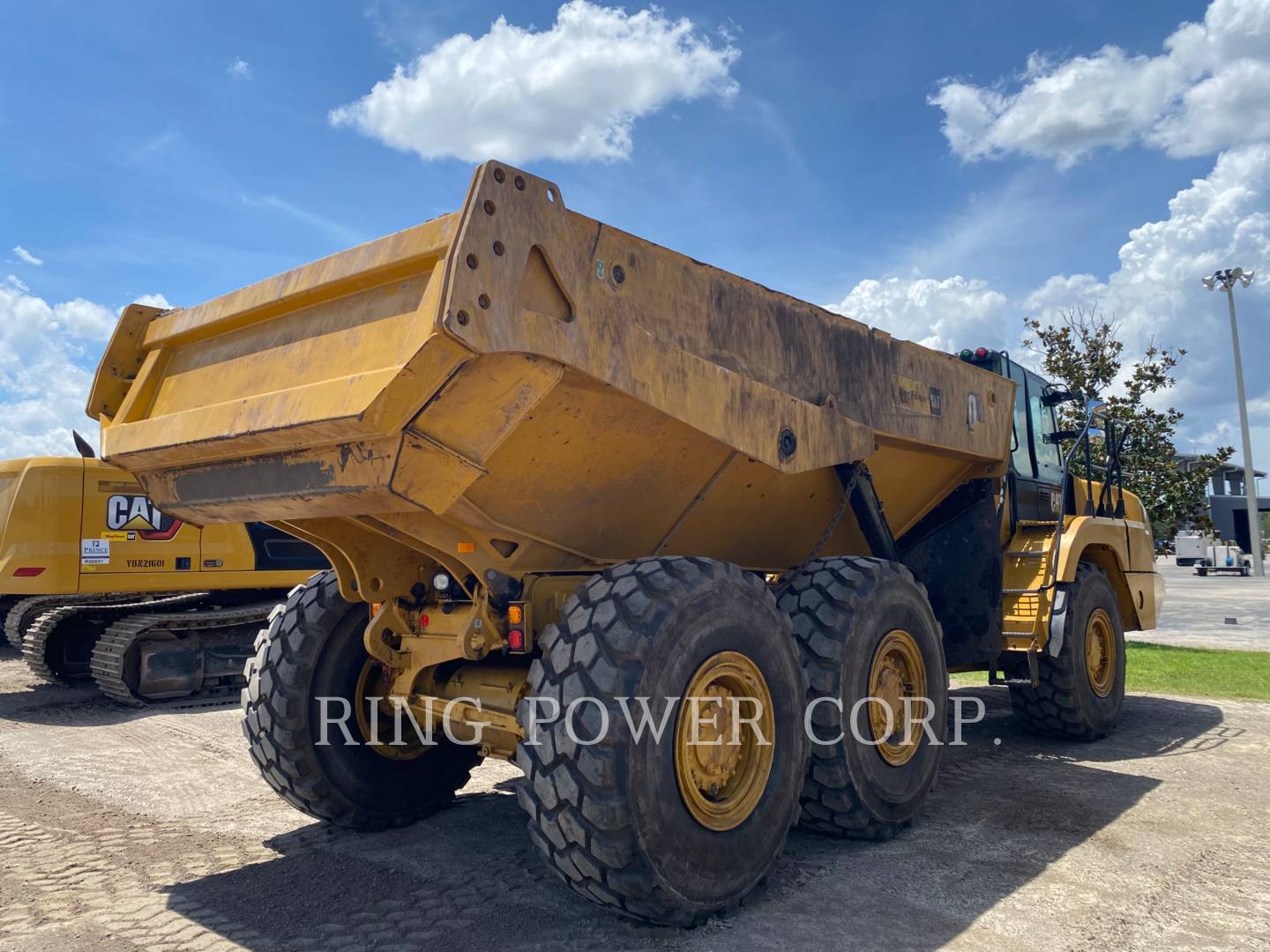 2021 Caterpillar 730TG Articulated Truck